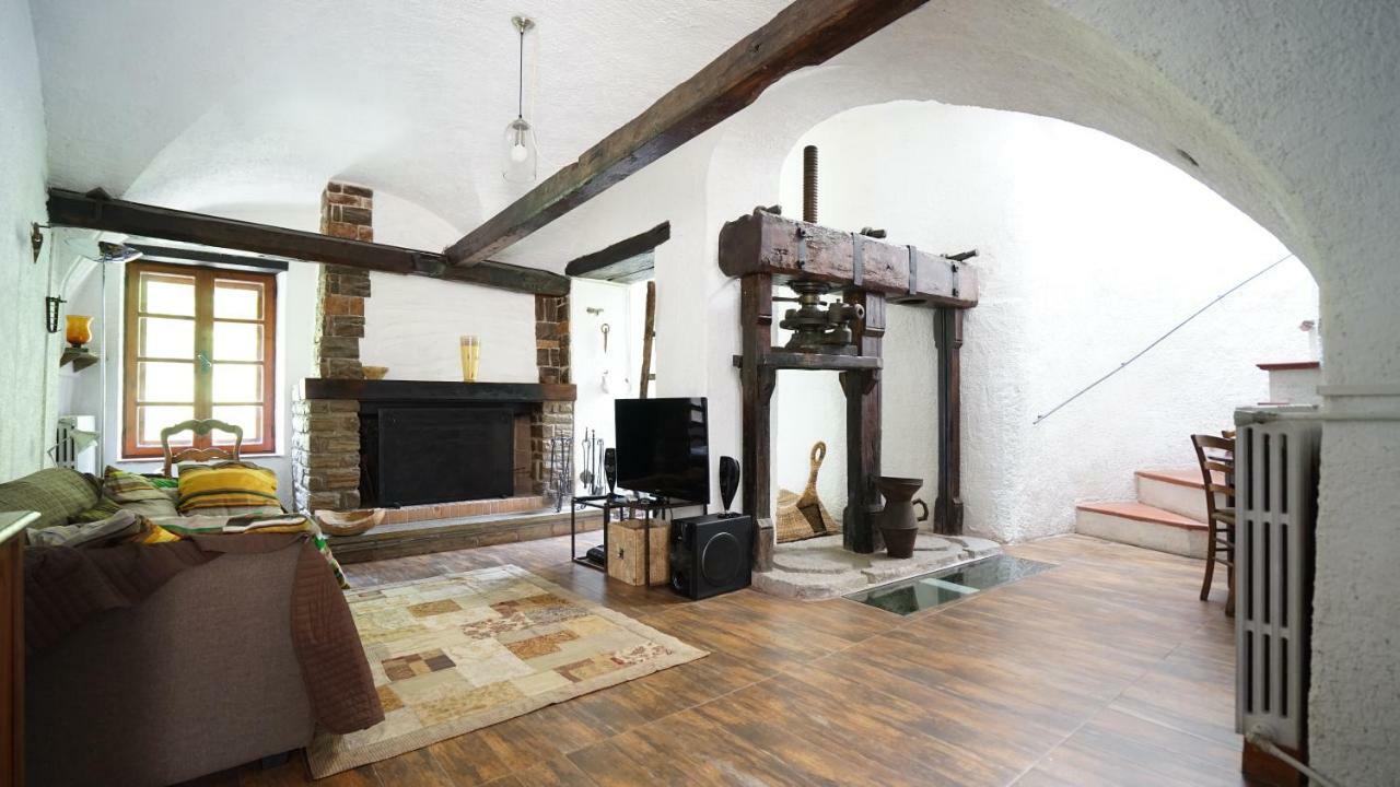 Willa Old Mill Pigna Zewnętrze zdjęcie